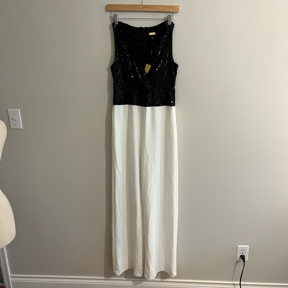 Alexia Admor jumpsuit white/black sequin top size 4